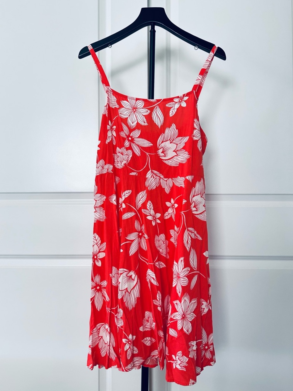 Women’s GAP Spaghetti Strap  Floral Knee-Length Dress Size L